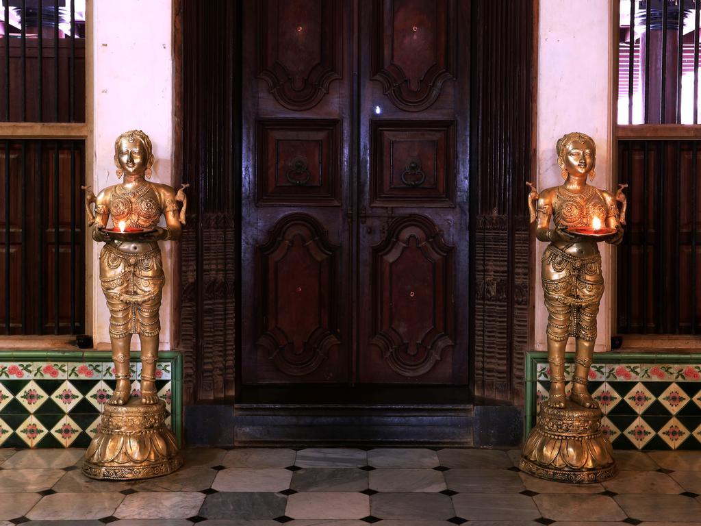 Country house Chettinadu Mansion - An Authentic Heritage Palace *